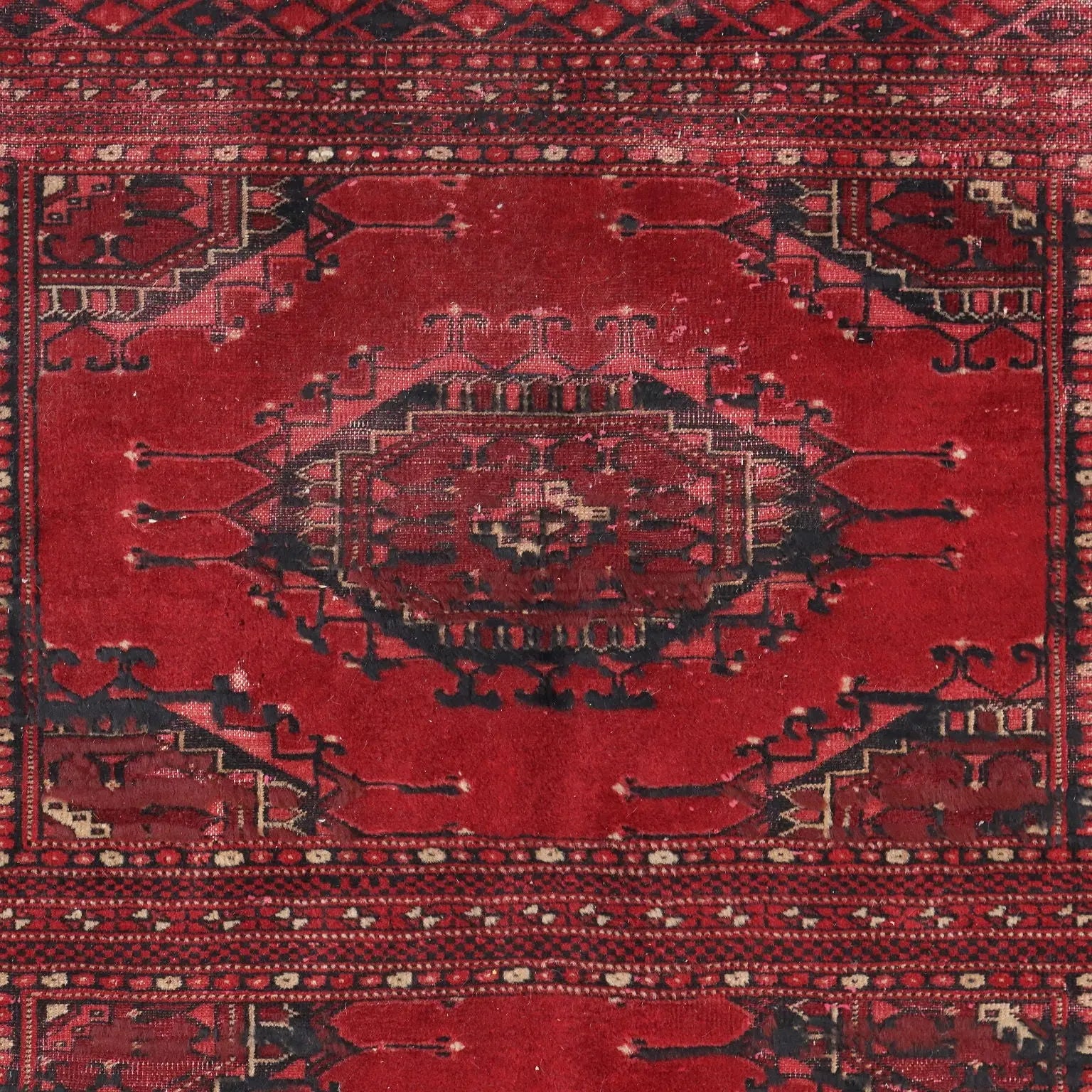 Handcrafted Bukhara Wool Rug - 180 x 130 cm