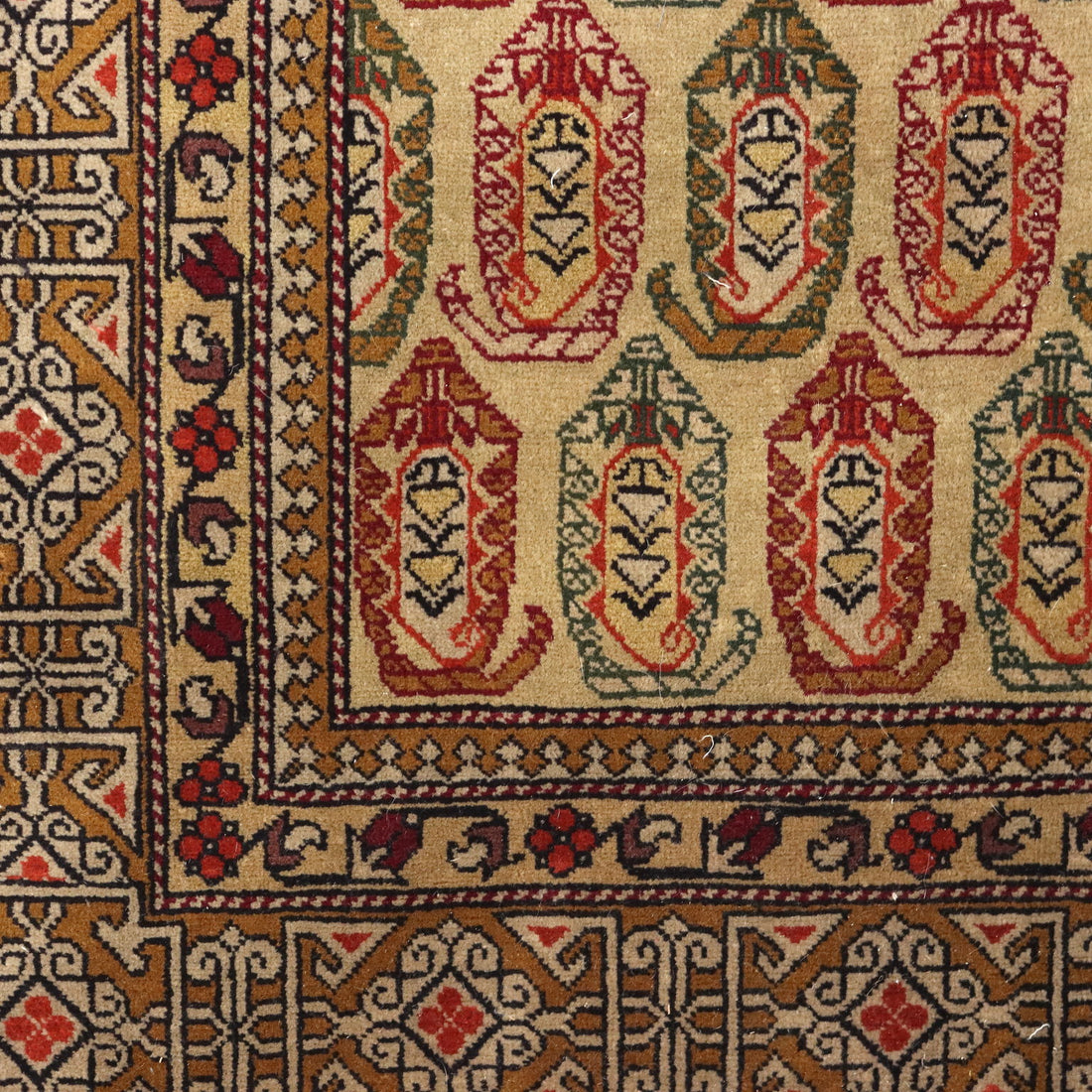  | Antiques  Carpets