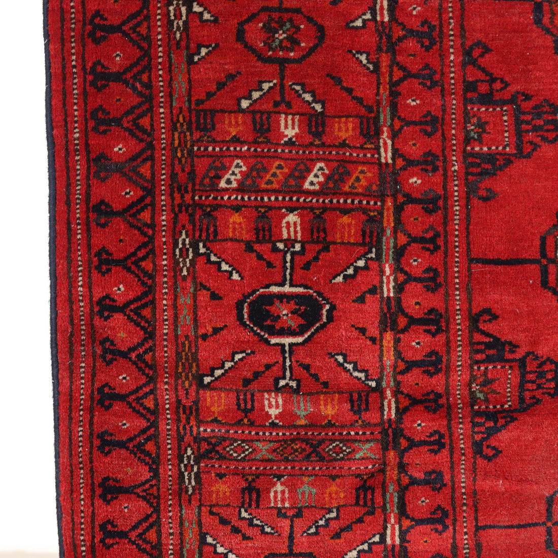  | Antiques  Carpets