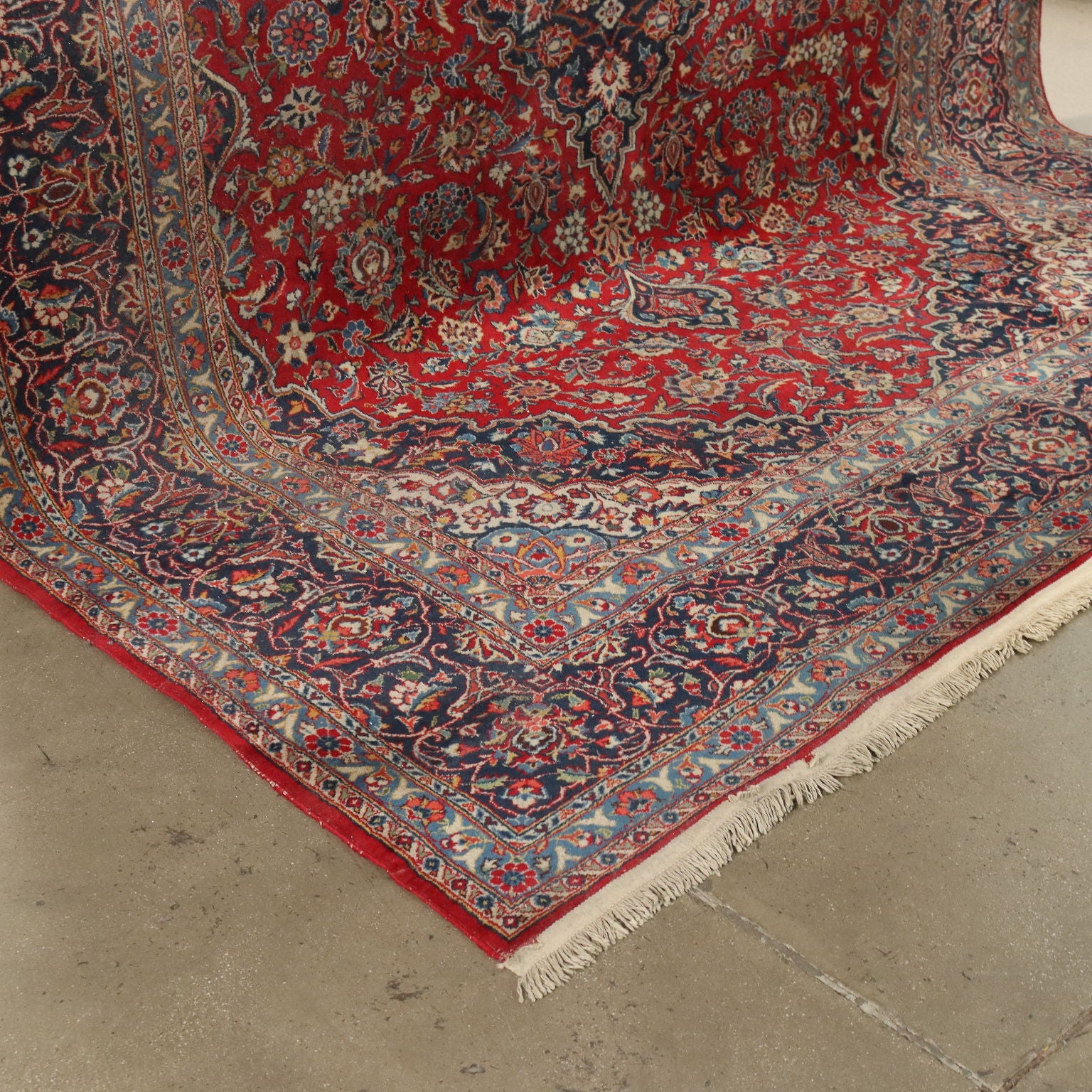  | Antiques  Carpets