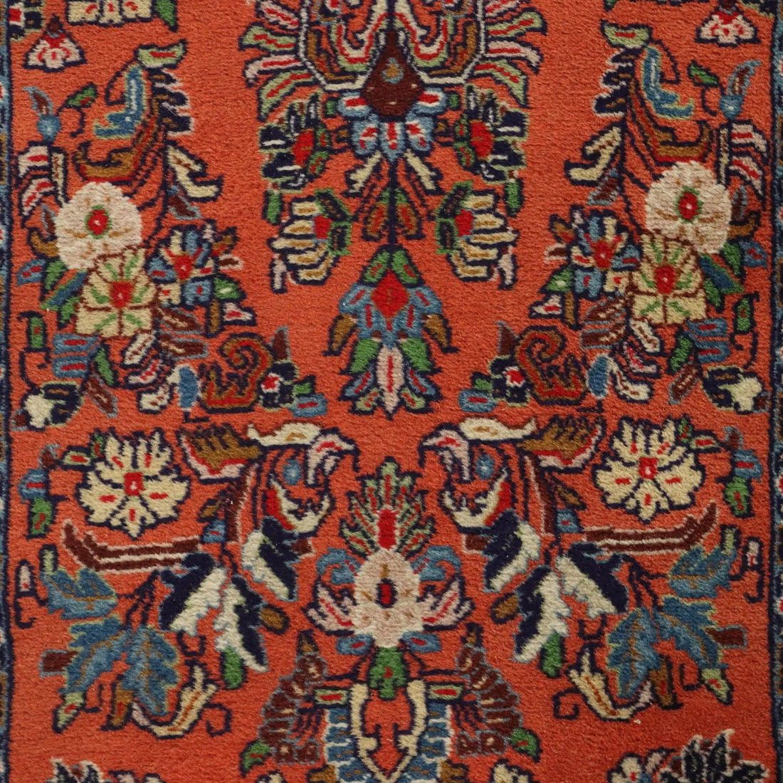  Saruk Rug in Cotton and Wool