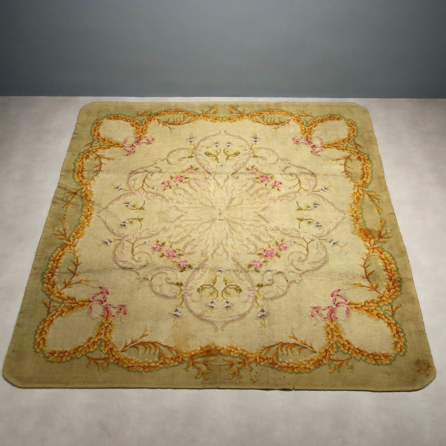  | Antiques  Carpets