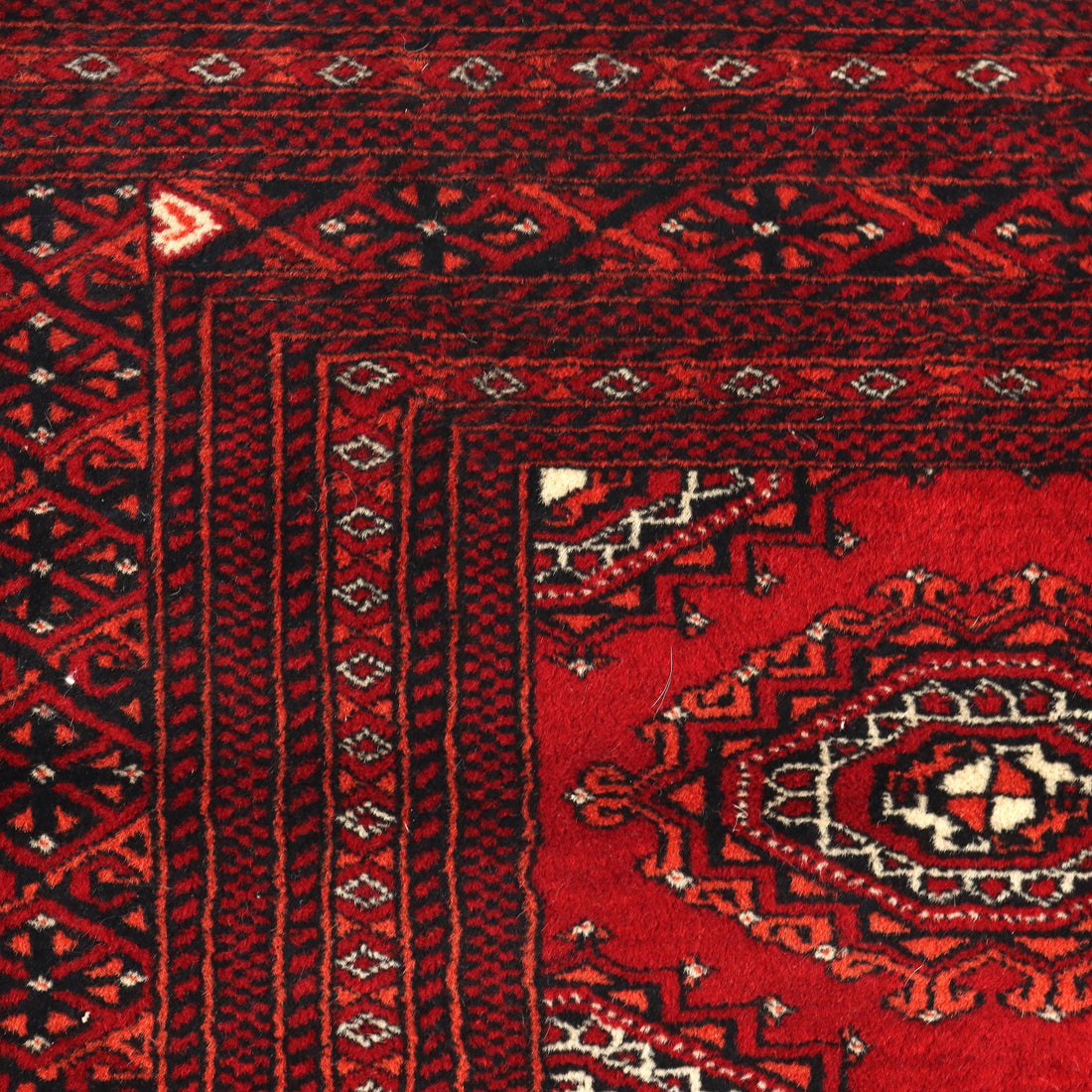  | Antiques  Carpets