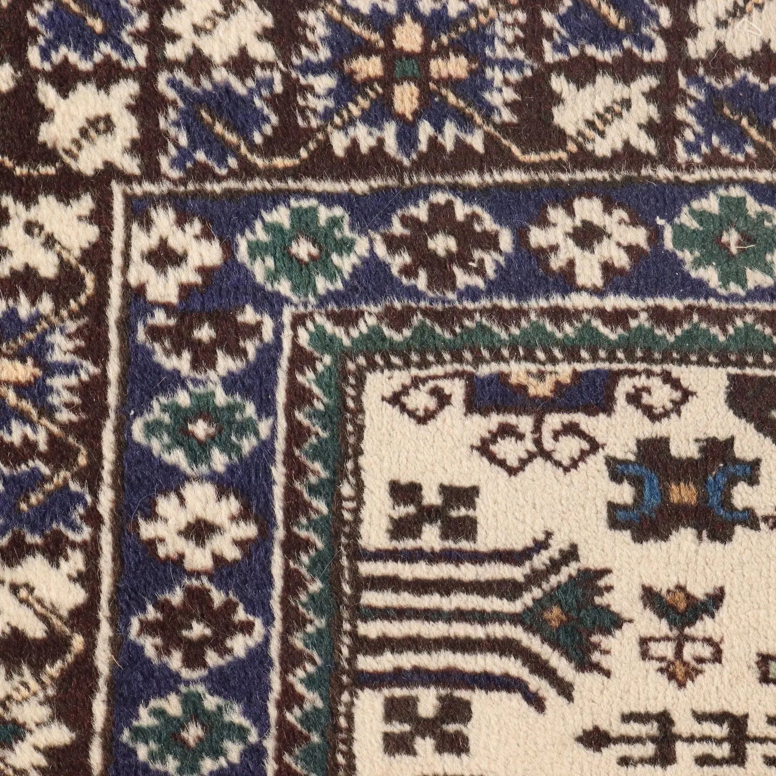 Ardebil Wool Rug - Fine Knot, 