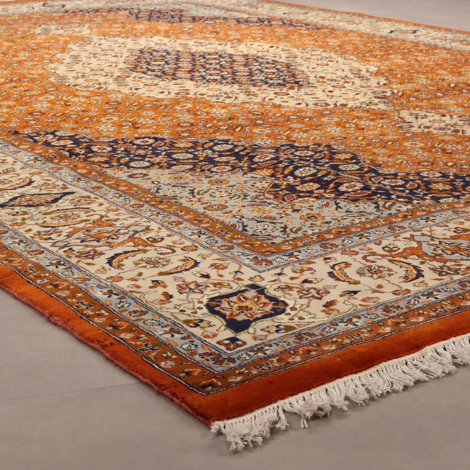  | Antiques  Carpets