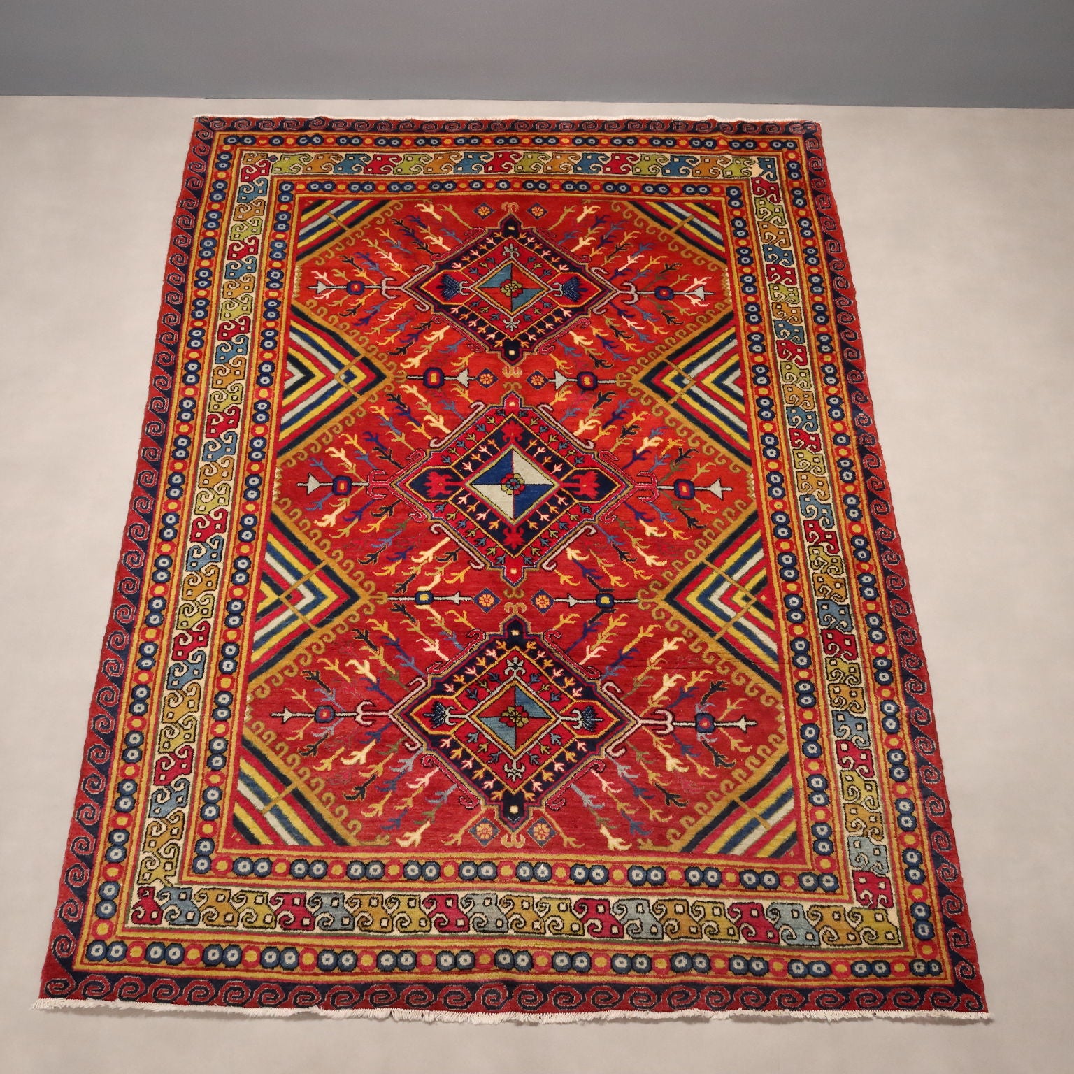  | Antiques  Carpets