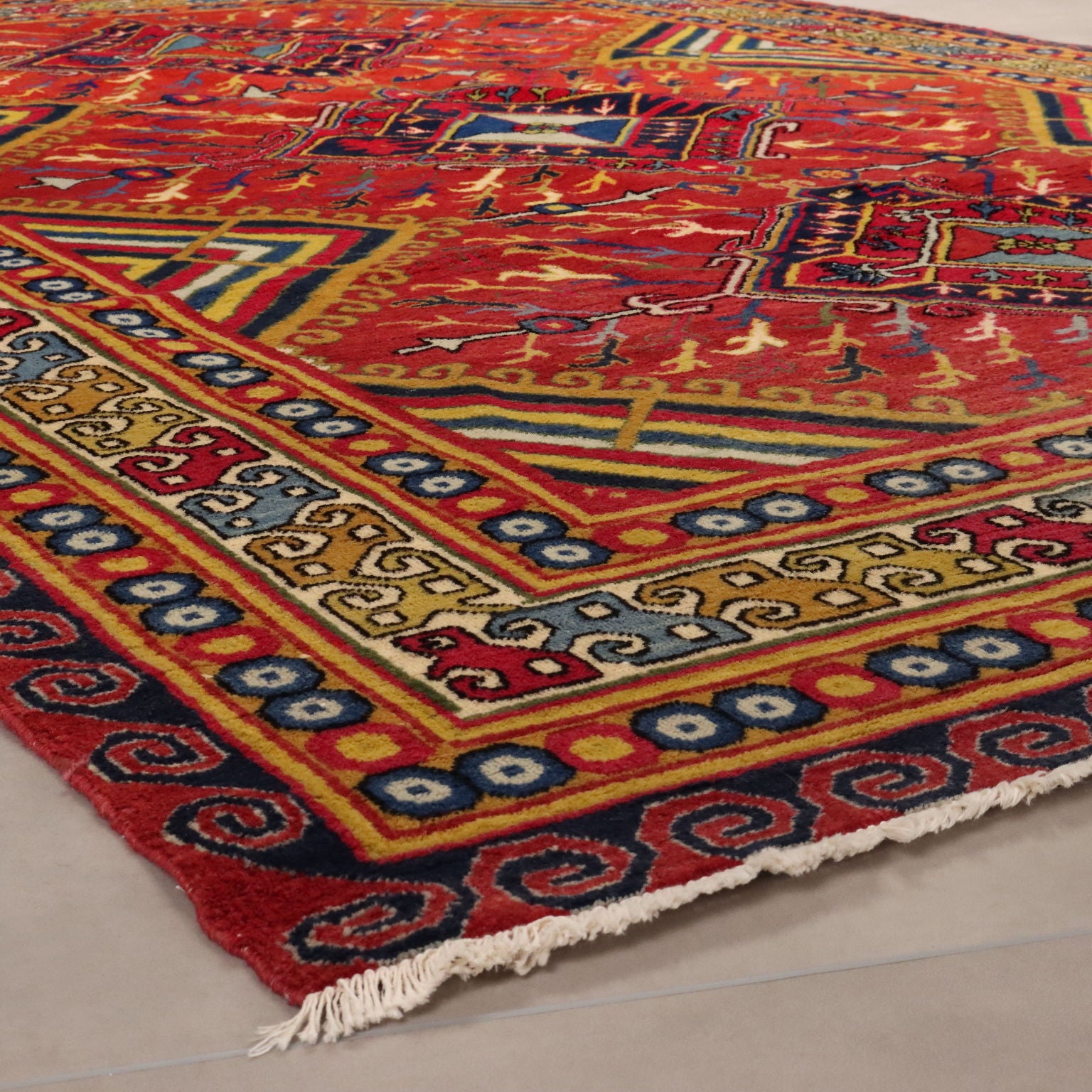  | Antiques  Carpets