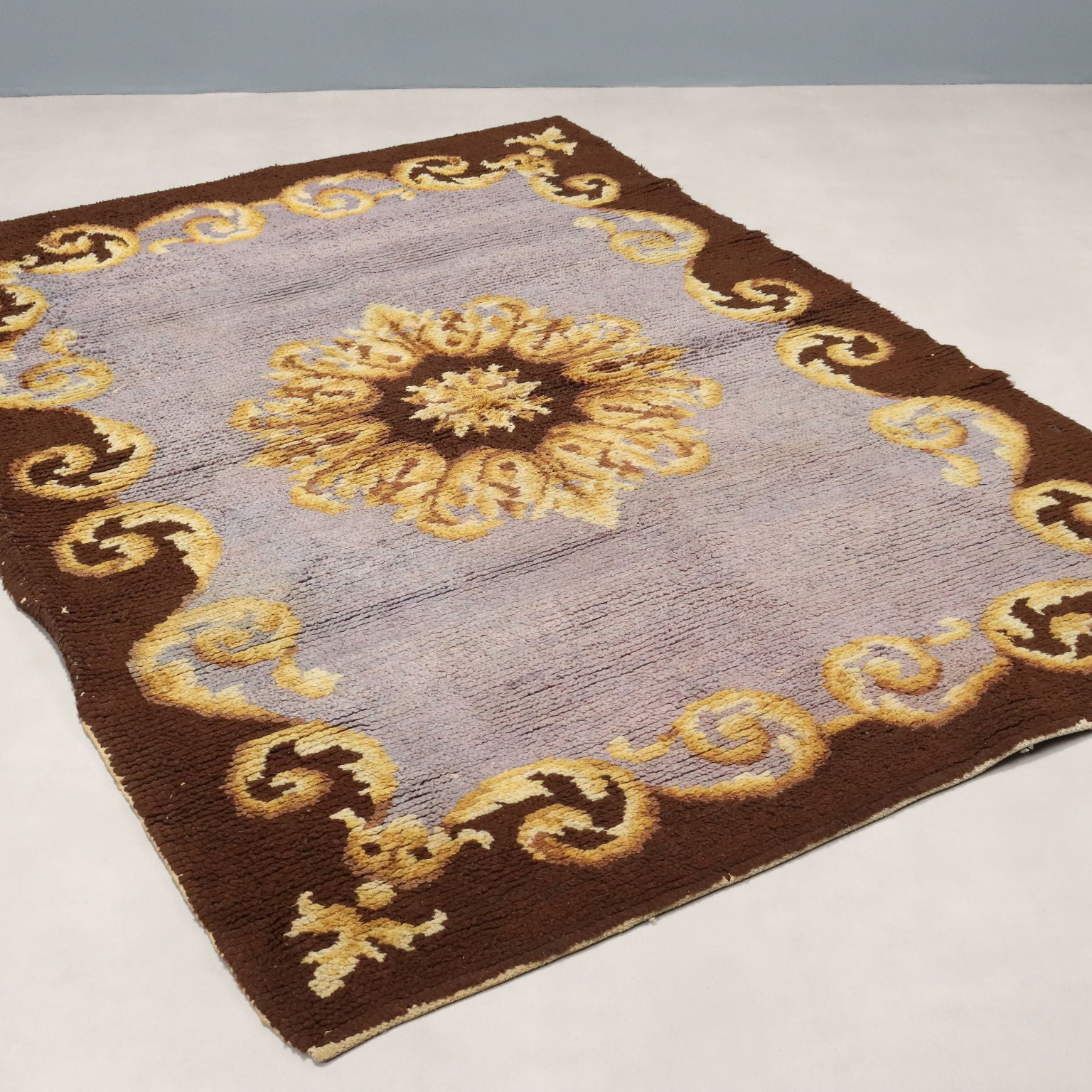  | Antiques  Carpets