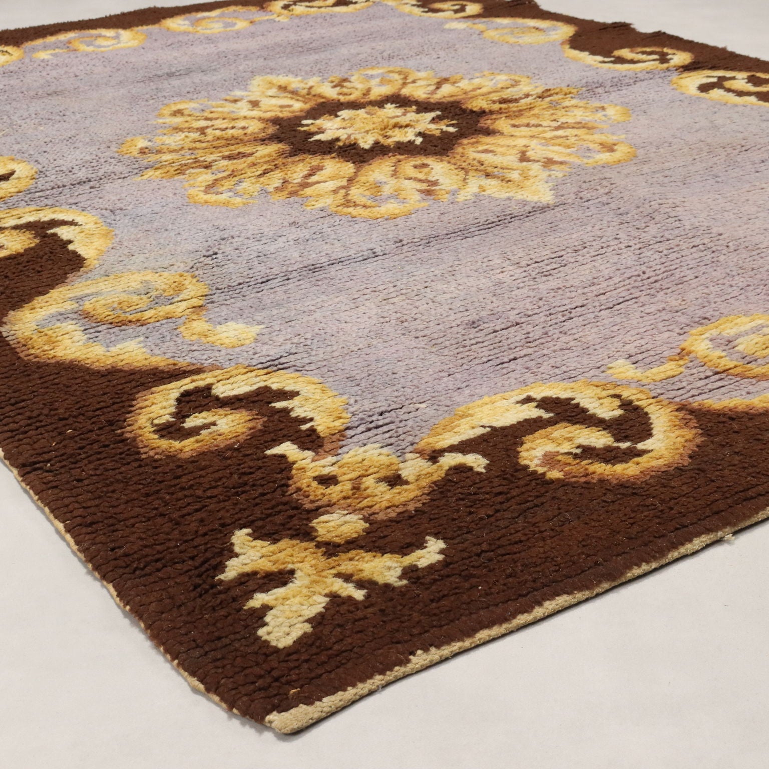  | Antiques  Carpets