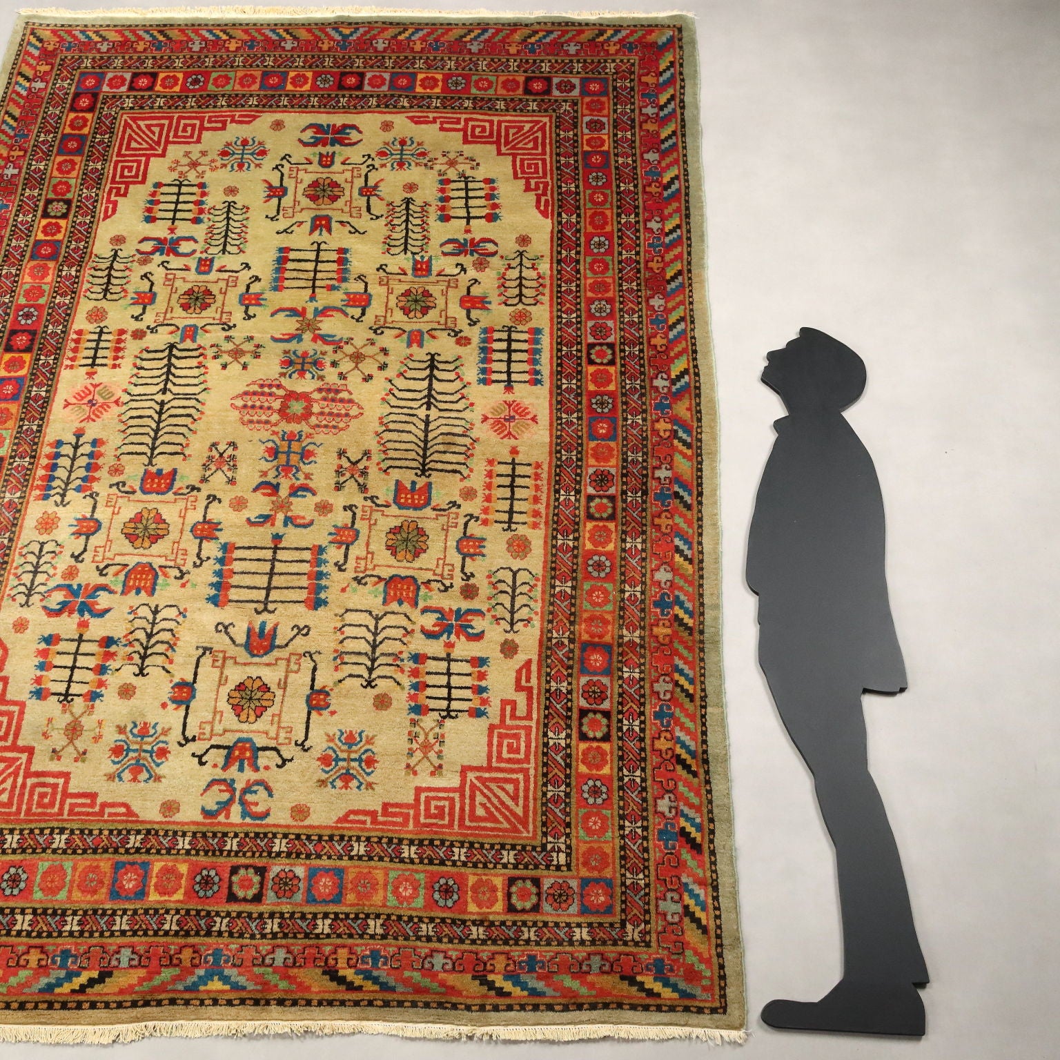  | Antiques  Carpets