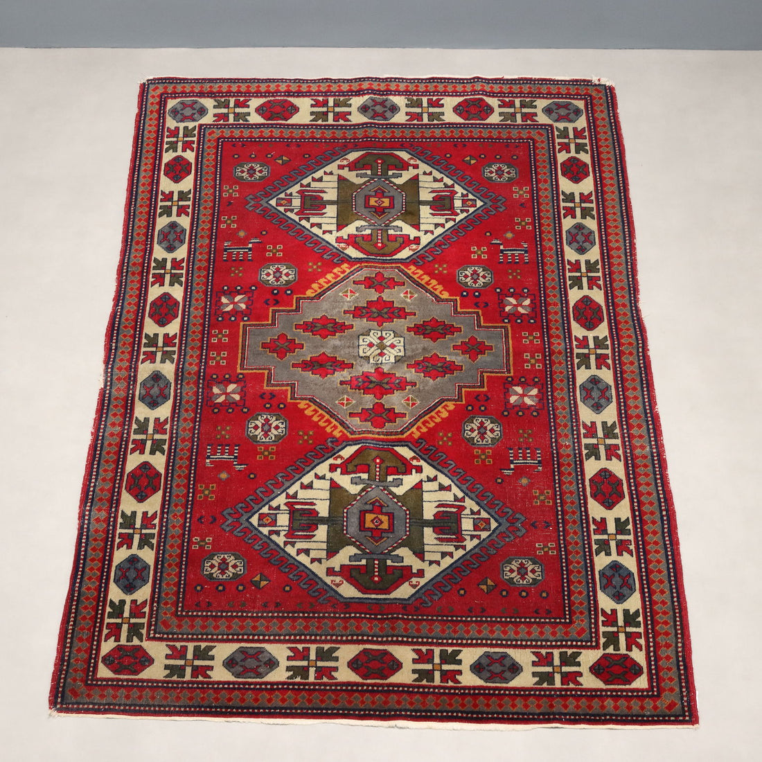 | Antiques  Carpets