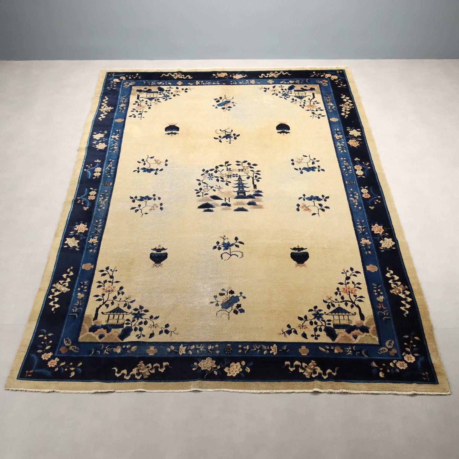  | Antiques  Carpets