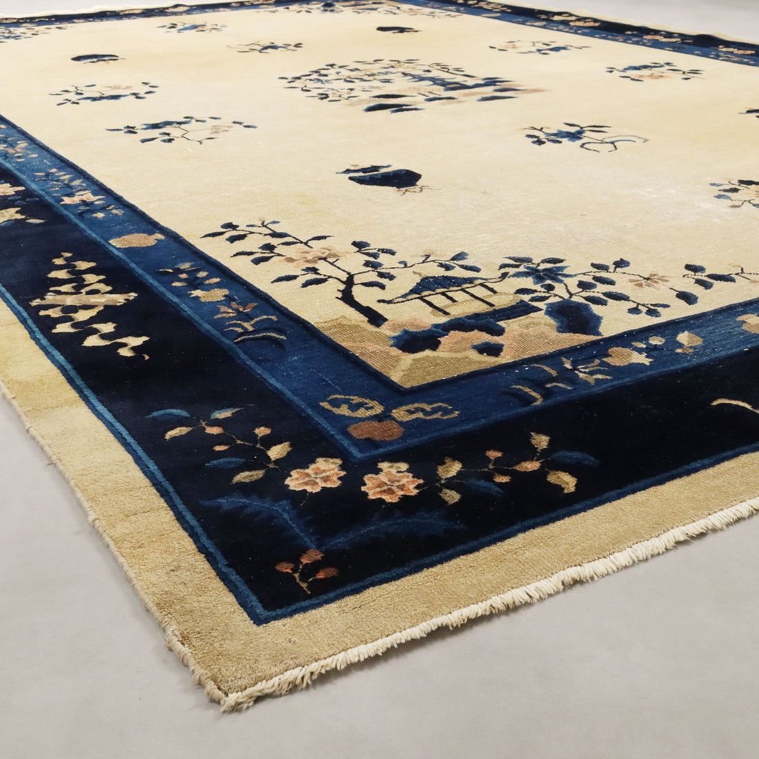  | Antiques  Carpets
