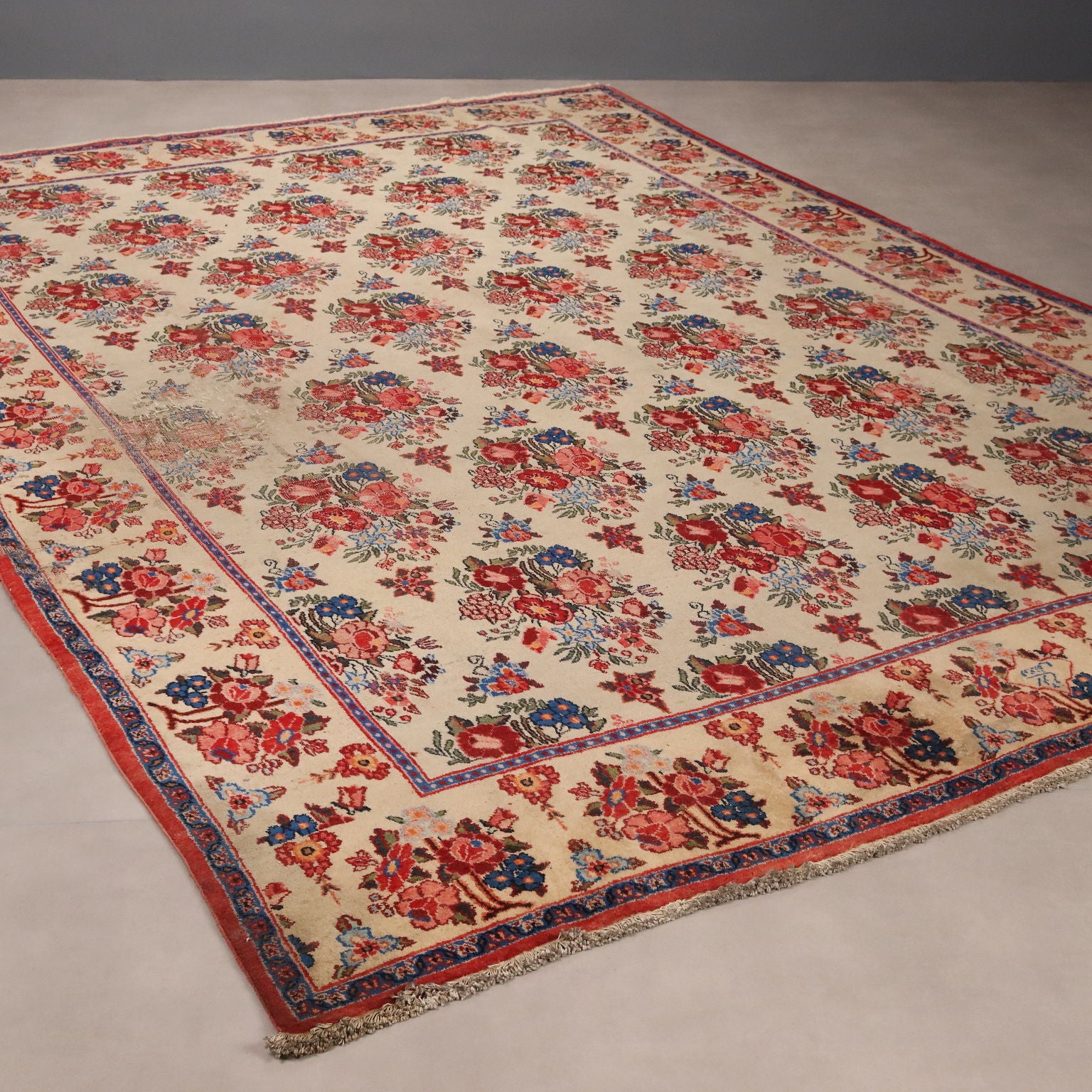  | Antiques  Carpets