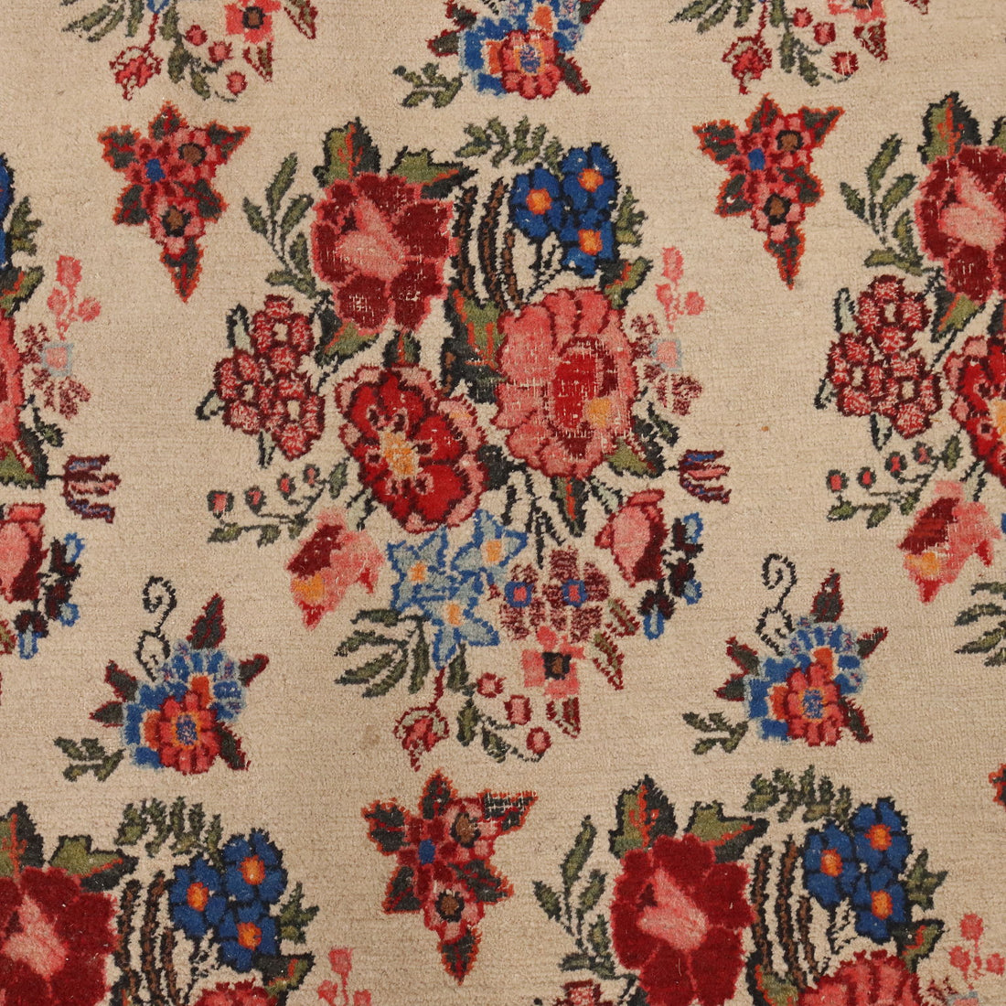  | Antiques  Carpets