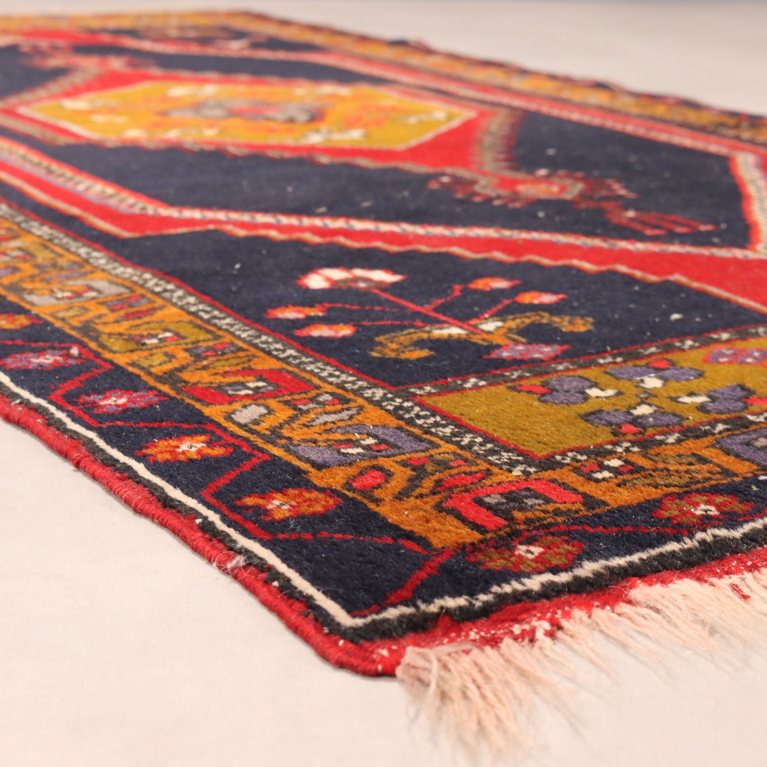  | Antiques  Carpets