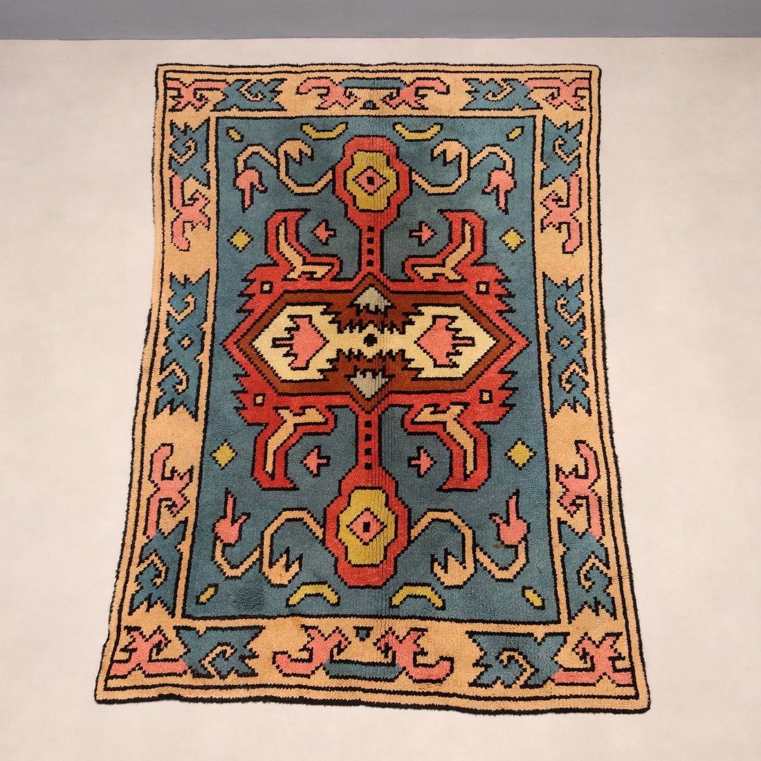  | Antiques  Carpets