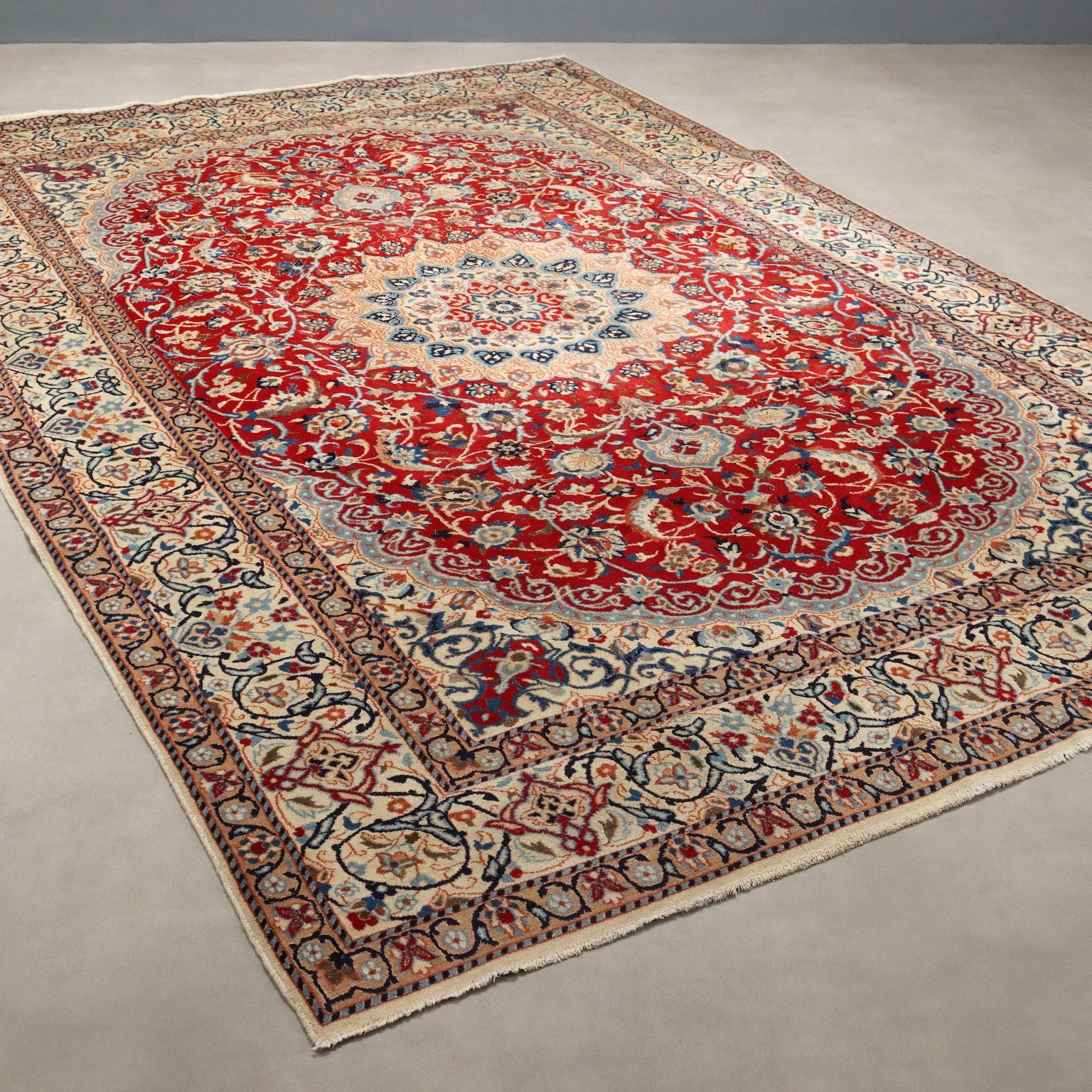  | Antiques  Carpets