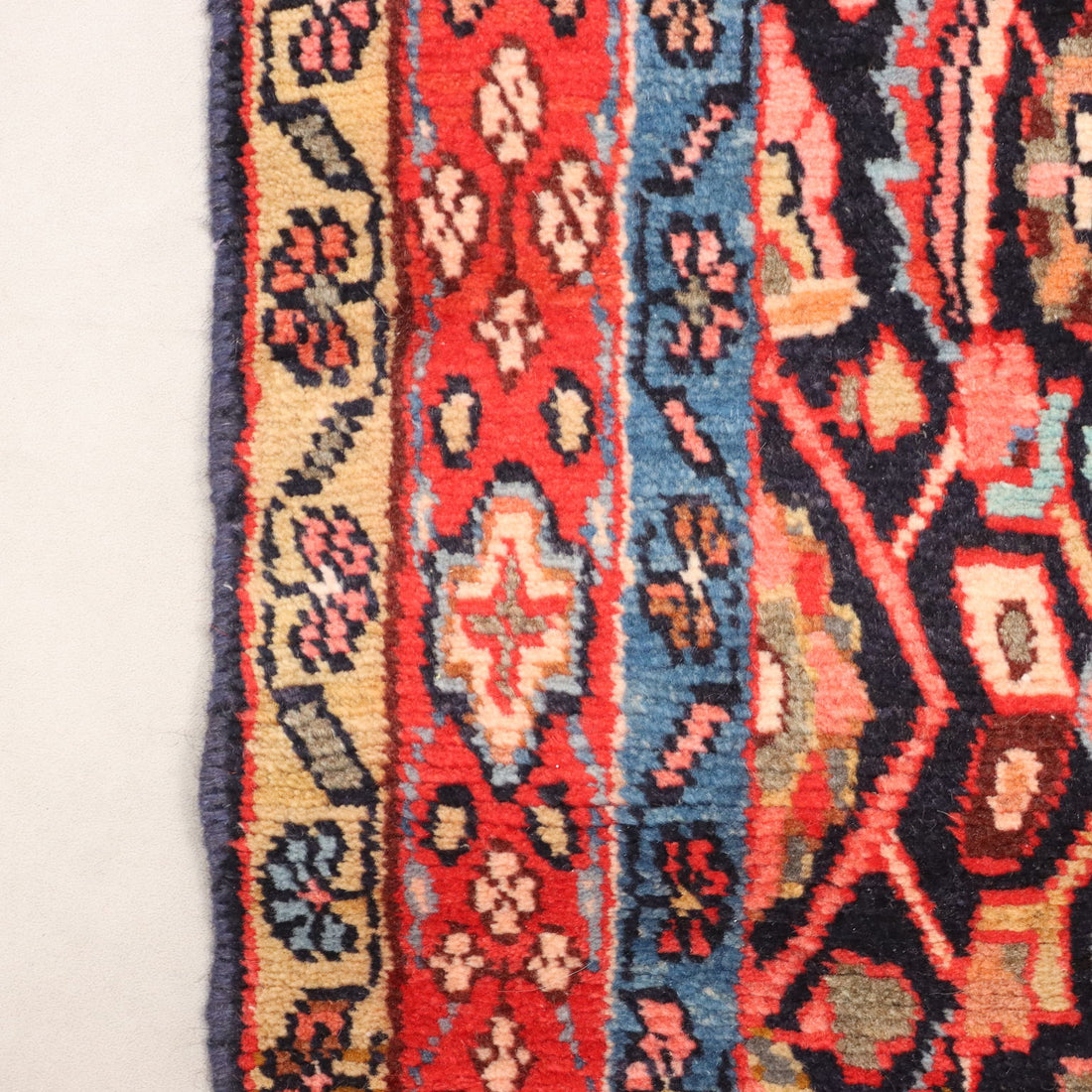  | Antiques  Carpets