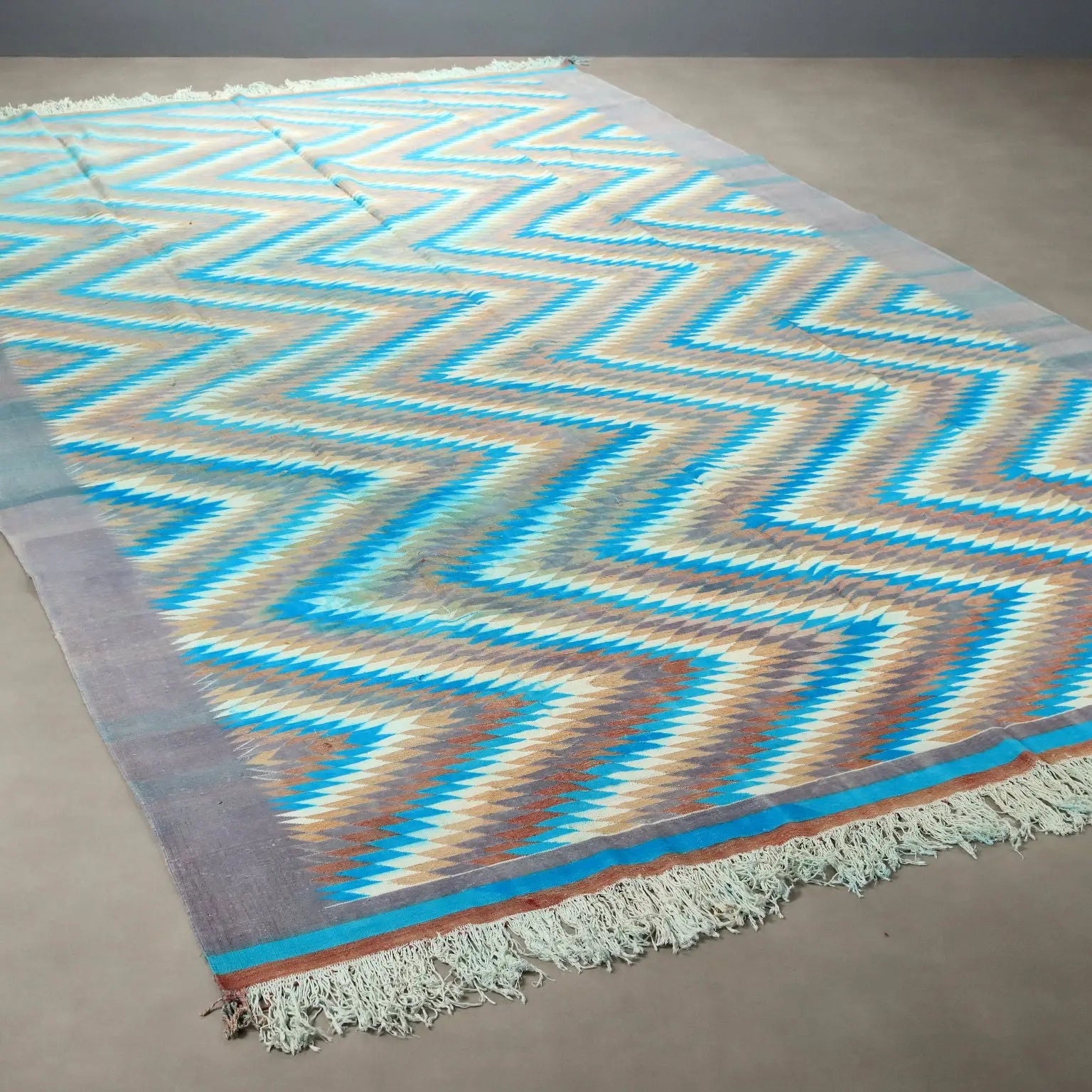Turkish Cotton Kilim Rug - 530 x 312 cm
