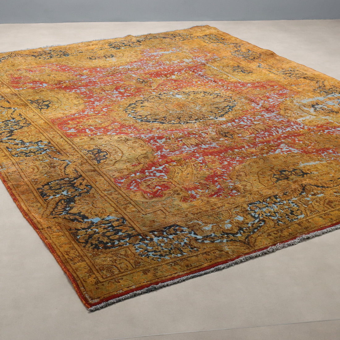  | Antiques  Carpets