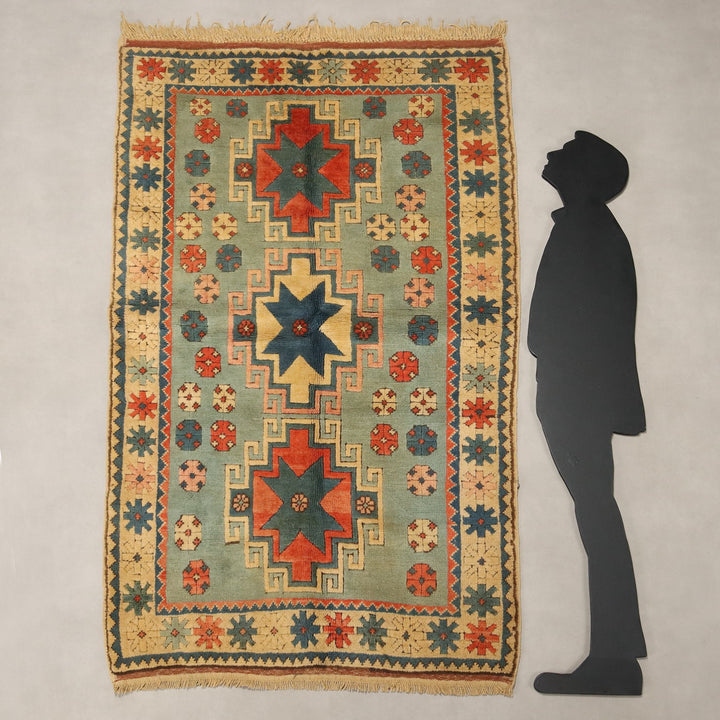  | Antiques  Carpets