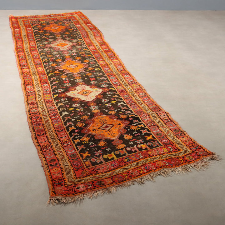  | Antiques  Carpets