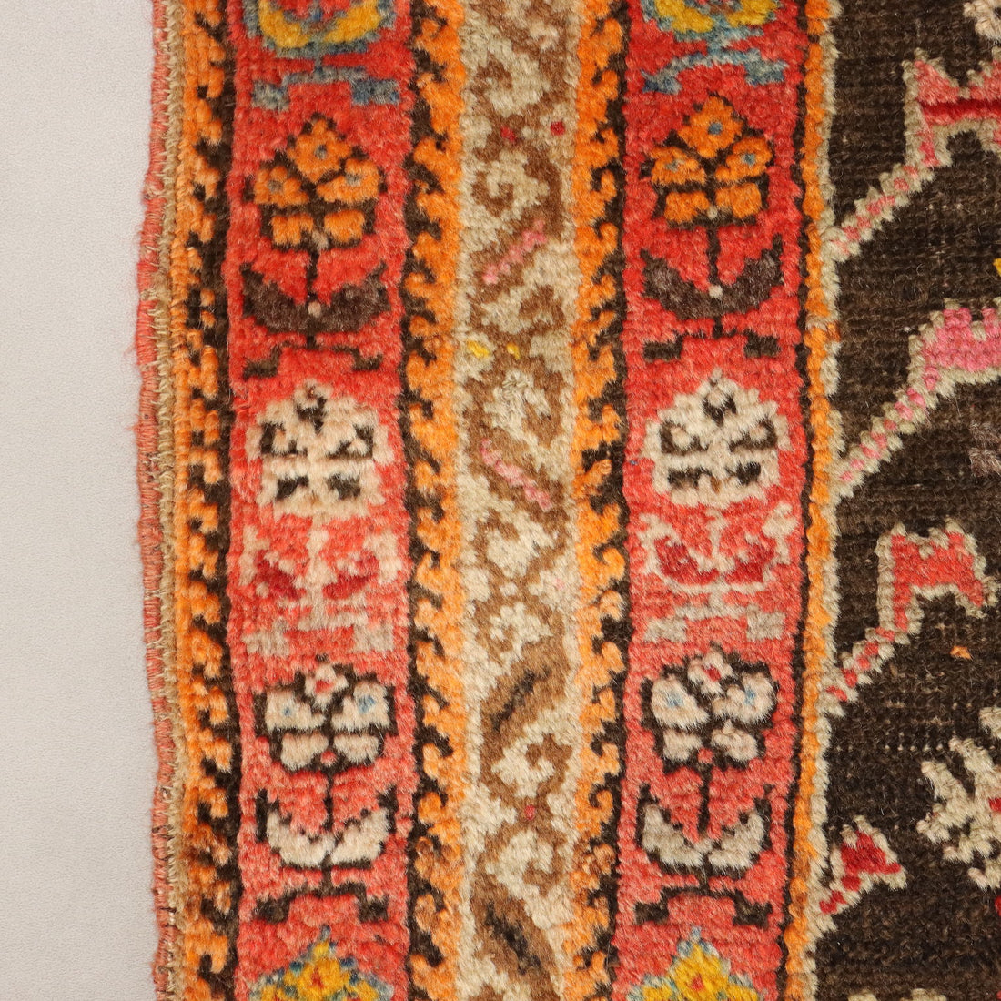  | Antiques  Carpets