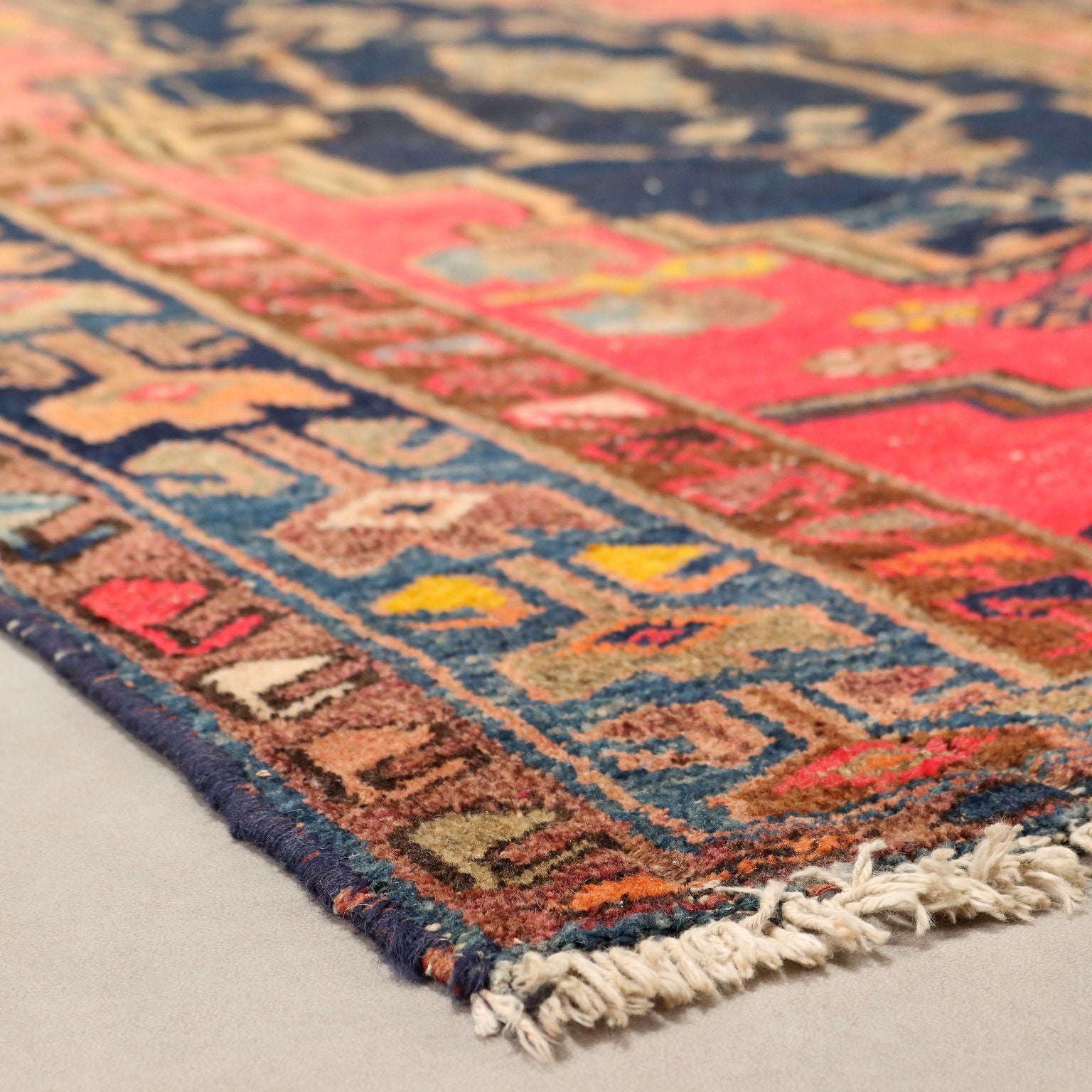  | Antiques  Carpets