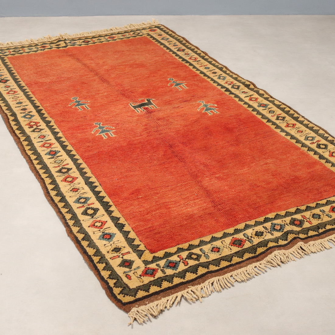  | Antiques  Carpets