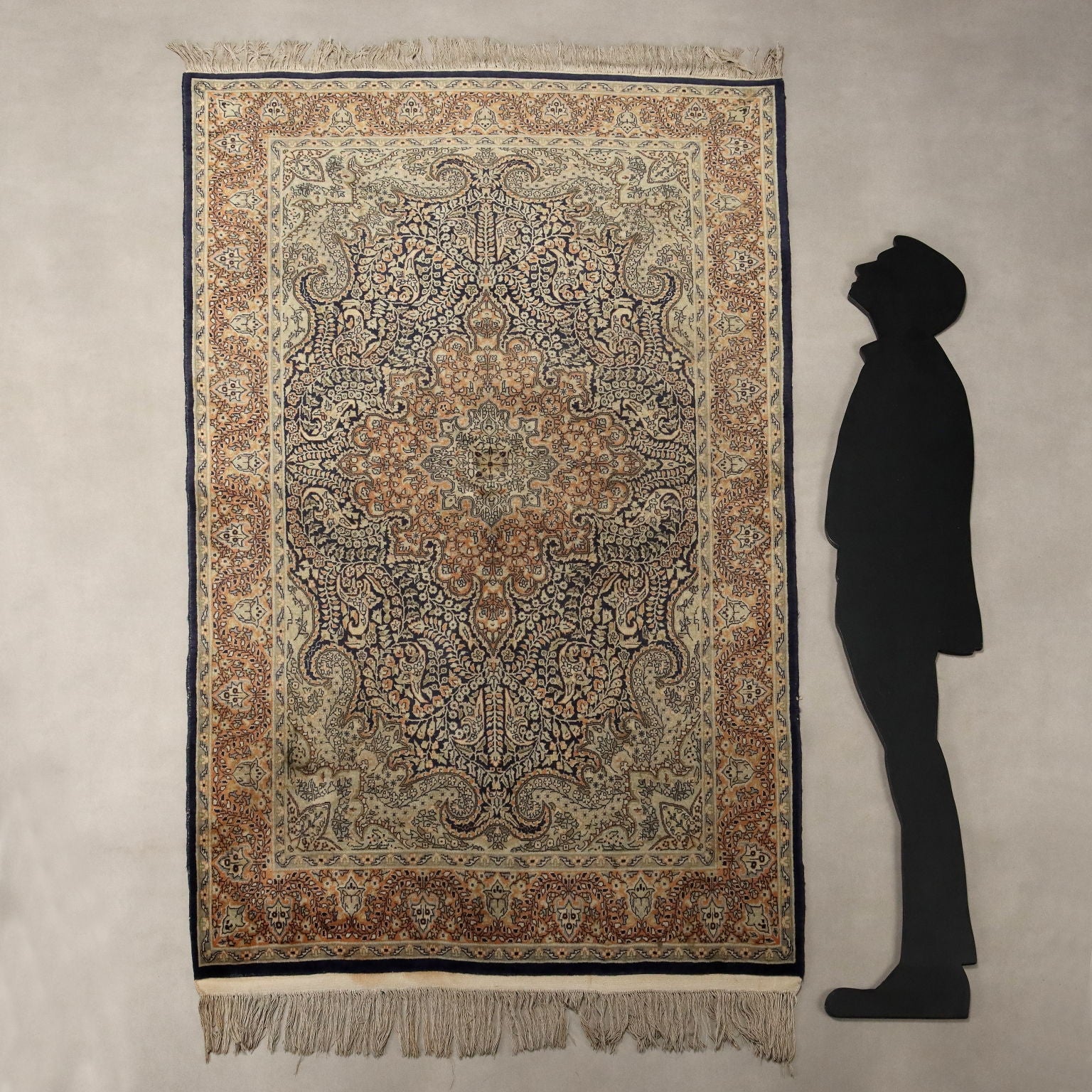  | Antiques  Carpets
