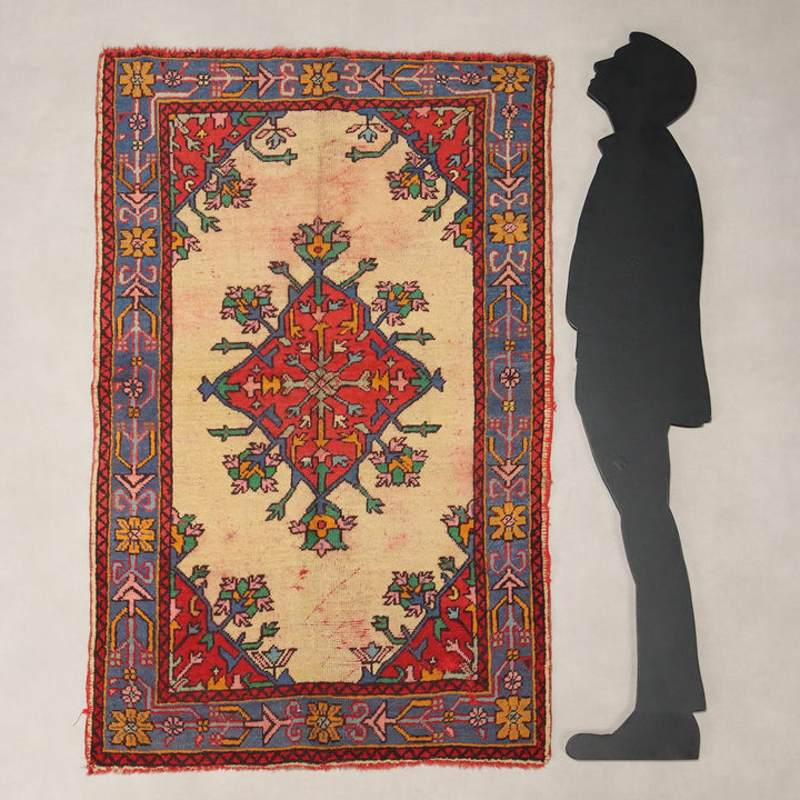  | Antiques  Carpets