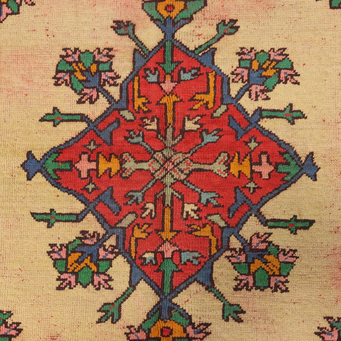  | Antiques  Carpets
