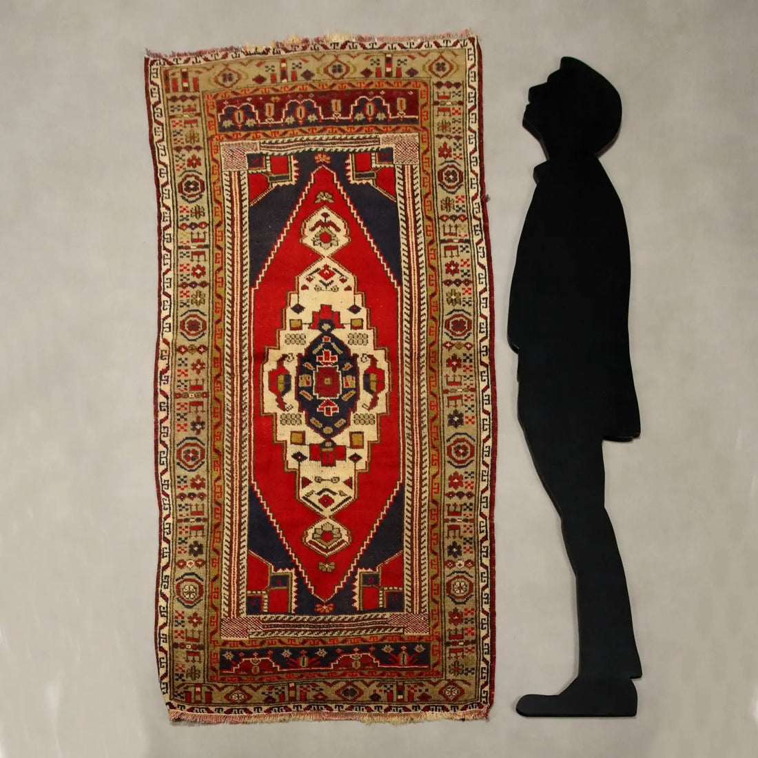 Antique Ismirne Carpet Wool Thin Knot Handmade Turkey 68 x 35 In - 68 x 35 In | Antiques | Carpets