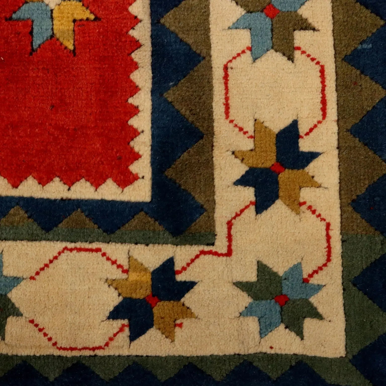 Antique Kars Carpet Wool Heavy Knot Handmade 99 x 77 In - 99 x 77 In | Antiques | Carpets