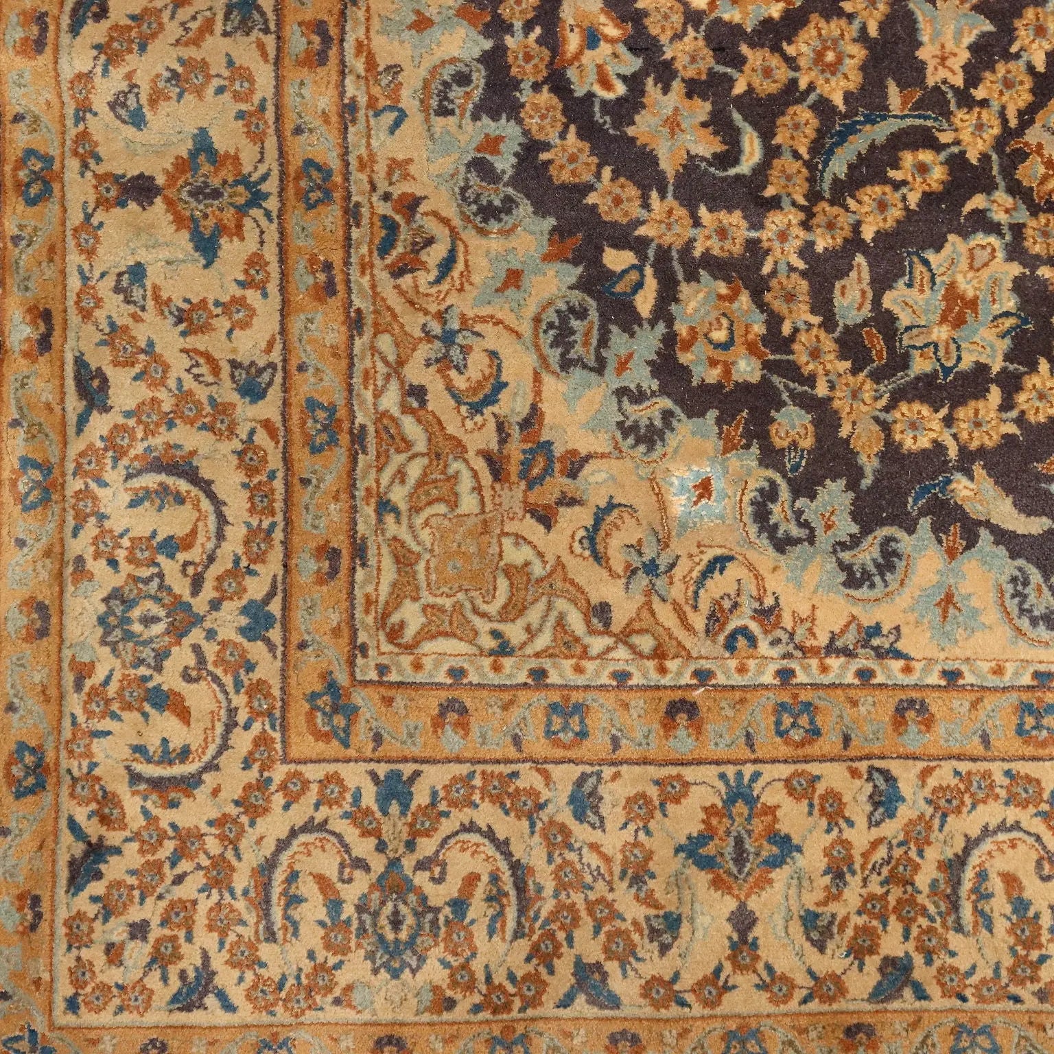Antique Main Carpet in Cotton and Wool - 