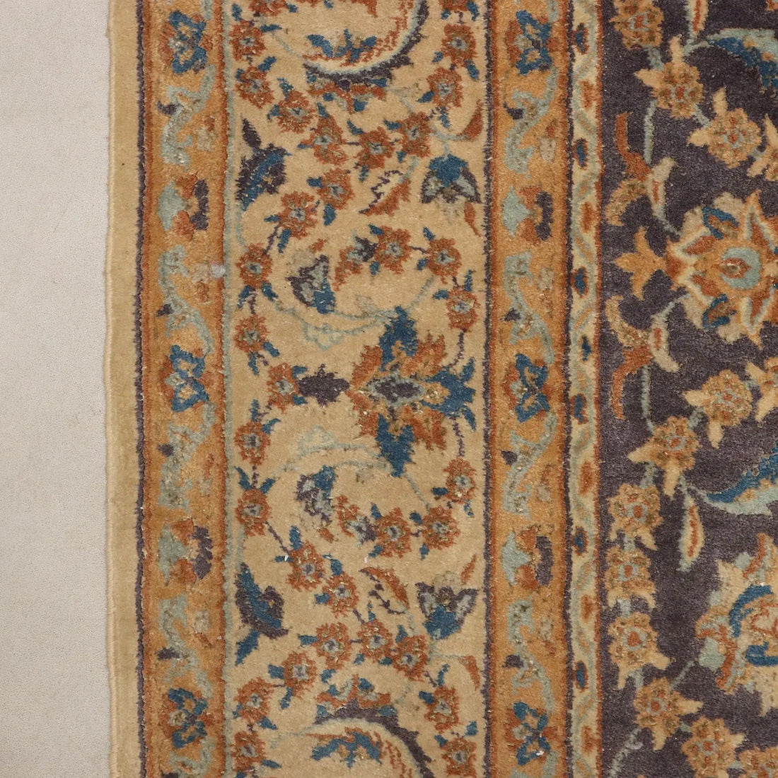 Antique Main Carpet in Cotton and Wool - 