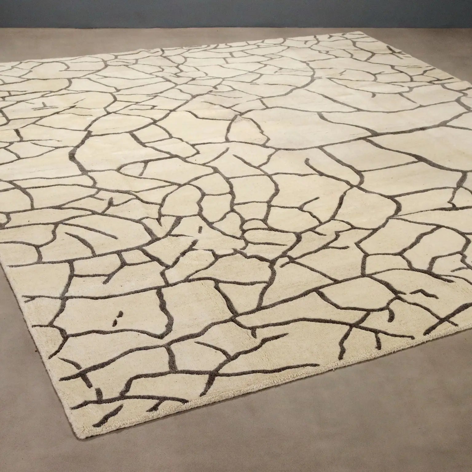 Vintage Cretto Sartori Carpet Wool Heavy Knot Handmade 102 x 110 In