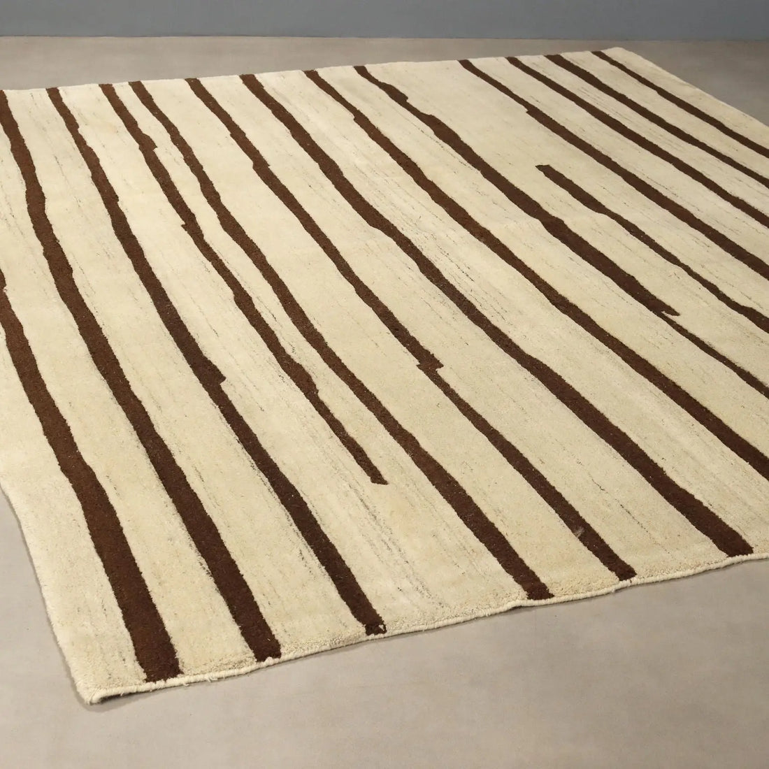 Asian Carpet Wool Heavy Knot Handmade 108 x 100 In