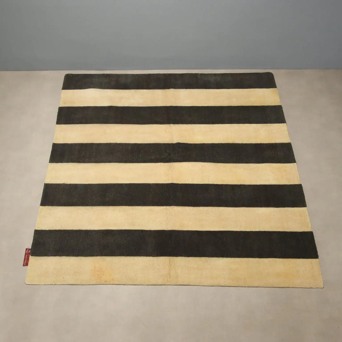 Sartori Burano Carpet Wool Thin Knot Made in India 98 x 94 In