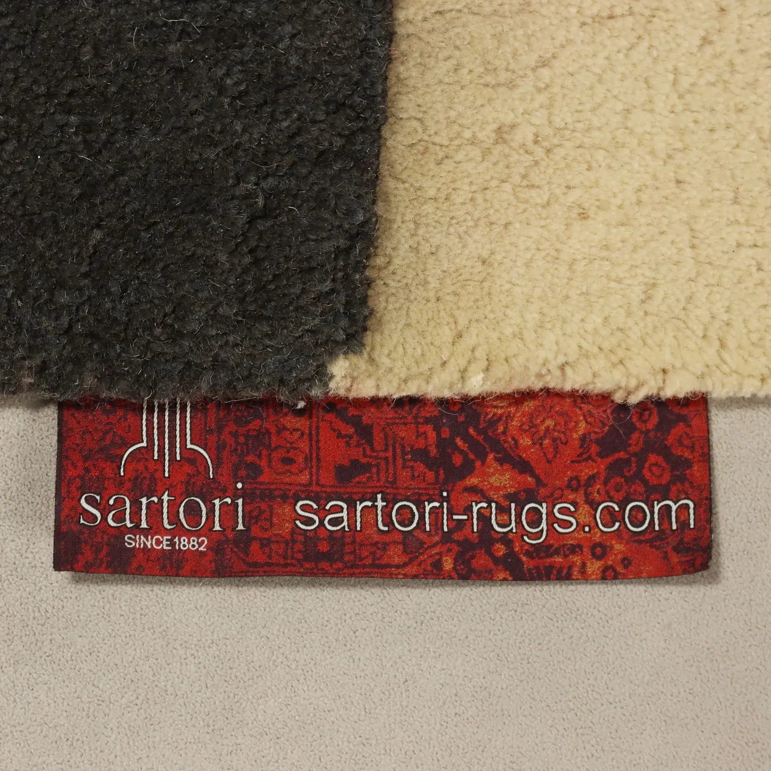 Sartori Burano Carpet Wool Thin Knot Made in India 98 x 94 In