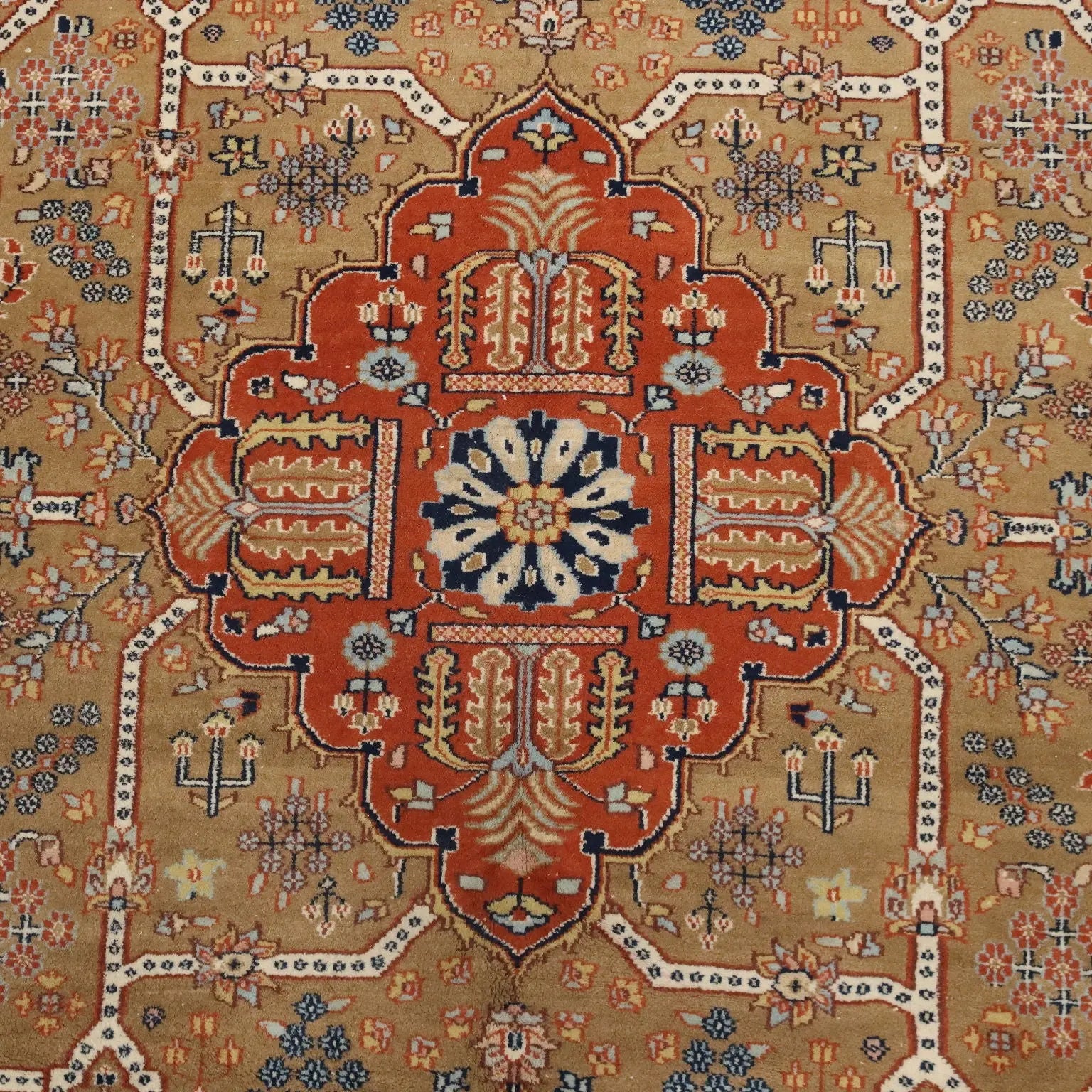 Antique Srinagar Carpet Cotton Wool Thin Knot 110 x 79 In