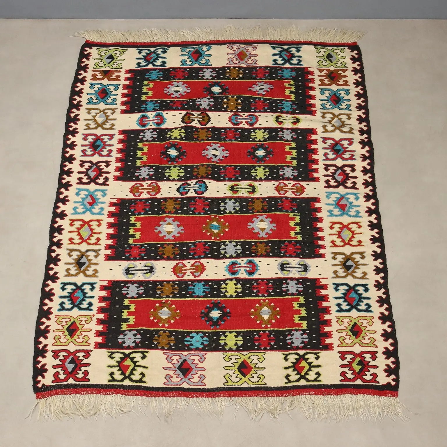 Antique Kilim Carpet Wool Thin Knot Handmade 75 x 55 In