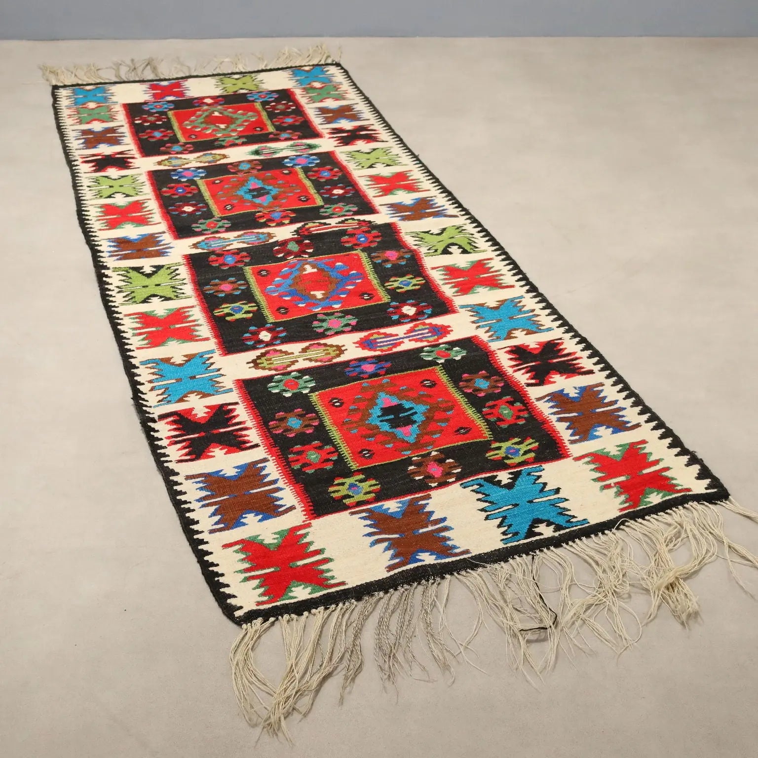 Antique Kilim Carpet Wool Thin Knot Handmade 90 x 35 In
