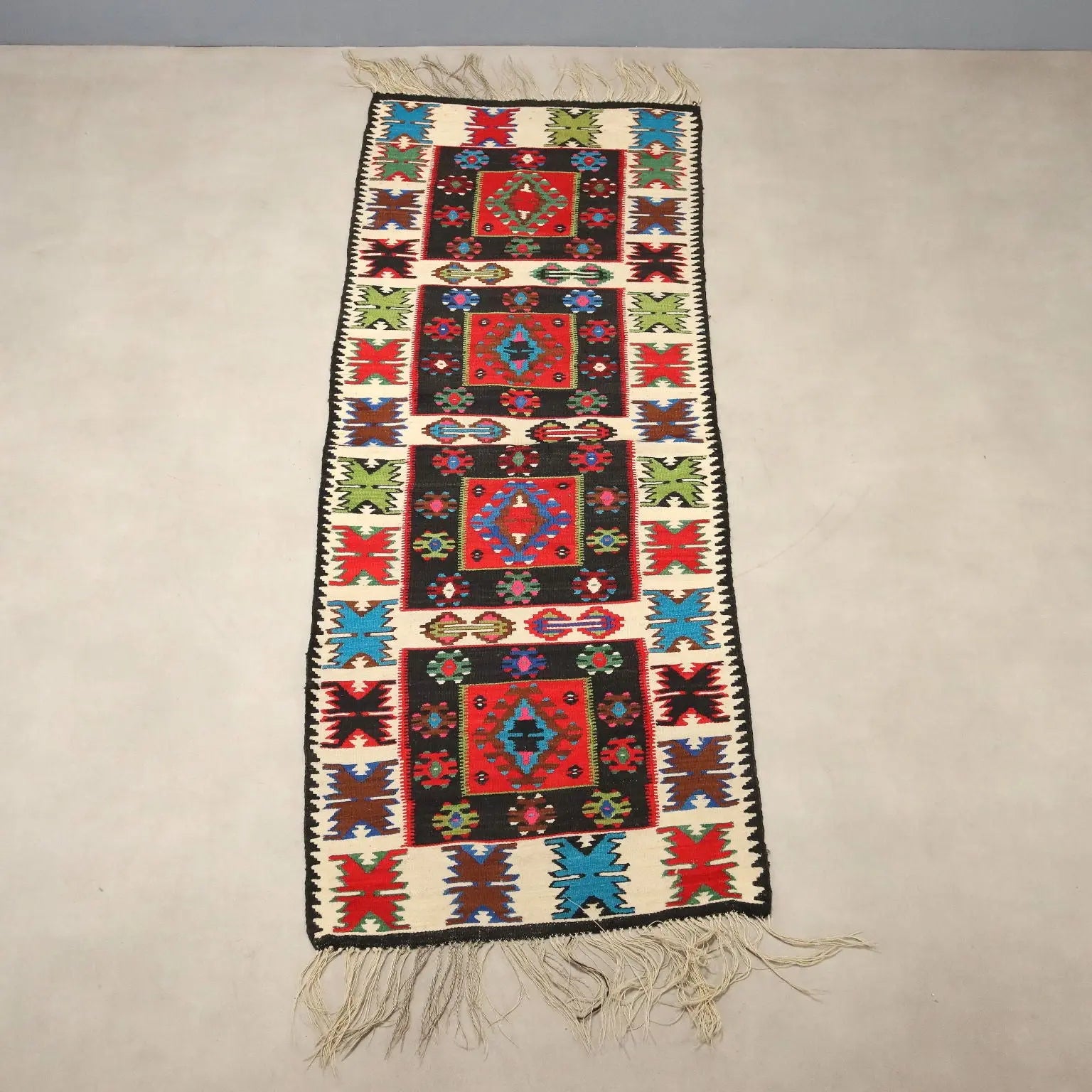 Antique Kilim Carpet Wool Thin Knot Handmade 90 x 35 In