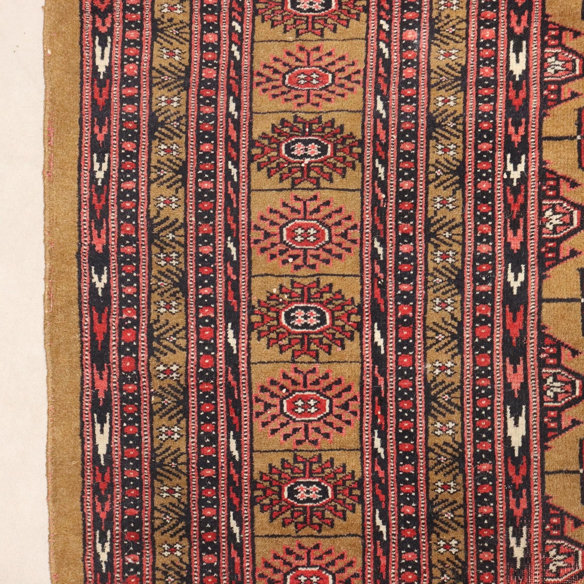 Antique Bukhara Carpet Cotton Wool Thin Knot Pakistan 110 x 75 In