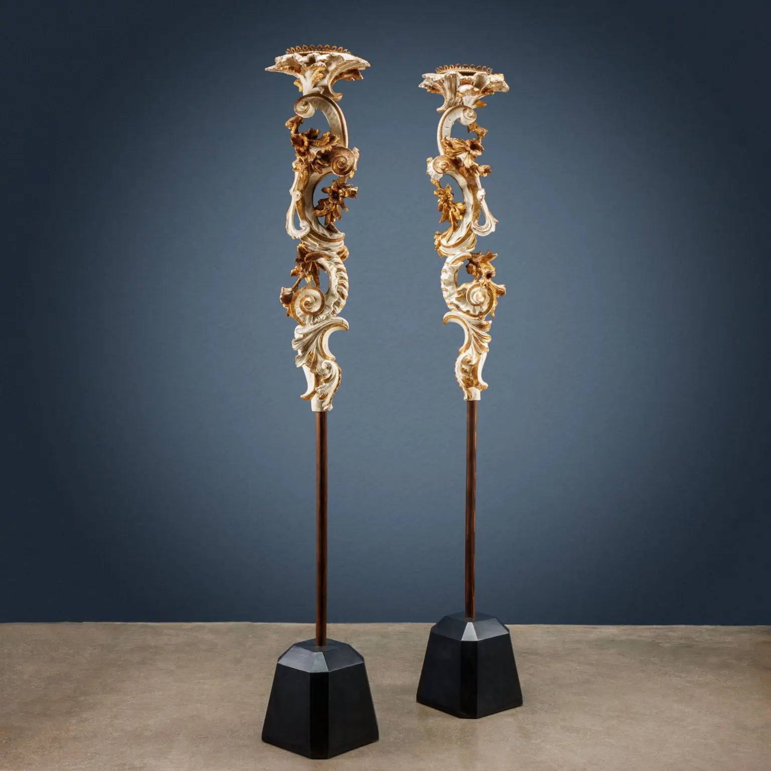 Pair of Antique Baroque Style Candle-Holders Wood Italy 1750 ca. - Milan, 1750 ca. | Antiques | Lighting