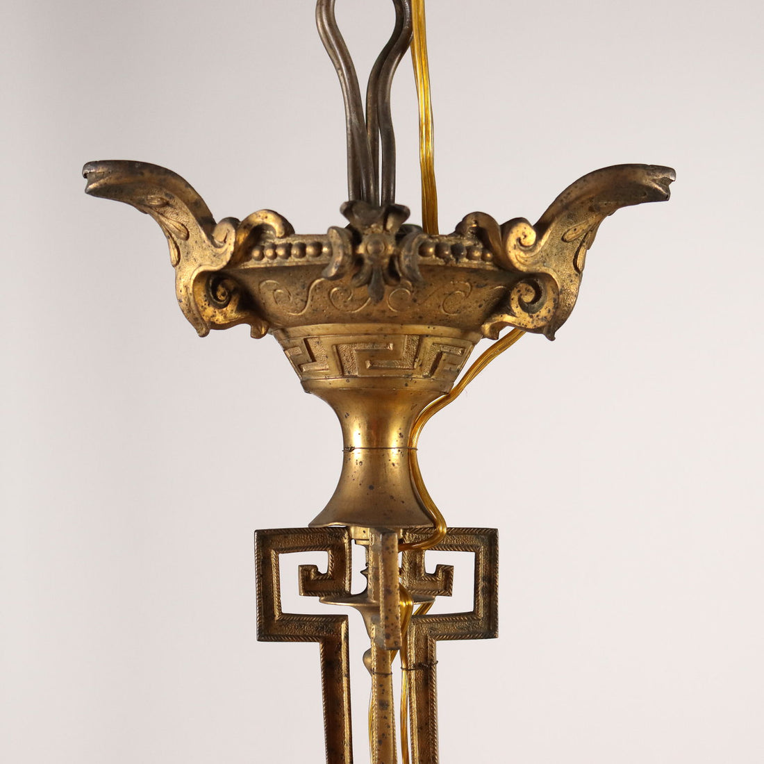 Ancient Neo-Gothic Chandelier Crystal Gilded Bronze XIX Century - Italy Third Quarter 19th Century | Antiques  Lighting