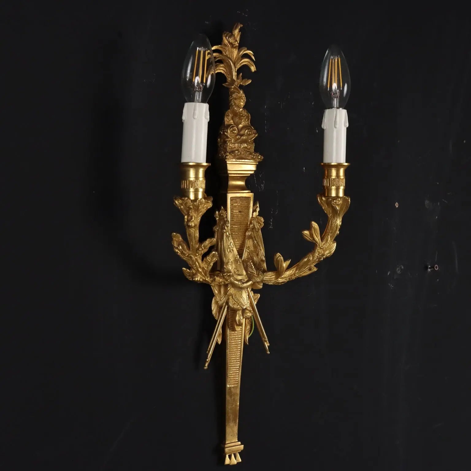 Pair of Wall Lamps Neoclassical Style XX Century Antiques Chandeliers - Italy 20th century | Antiques | Lighting