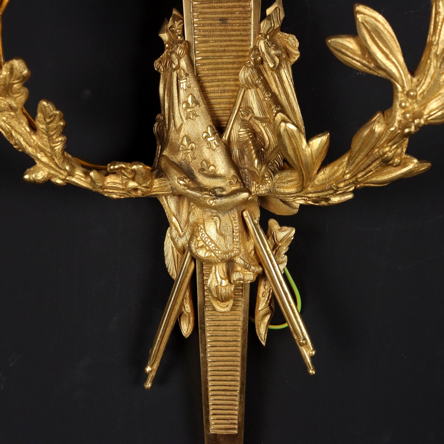 Pair of Wall Lamps Neoclassical Style XX Century Antiques Chandeliers - Italy 20th century | Antiques  Lighting